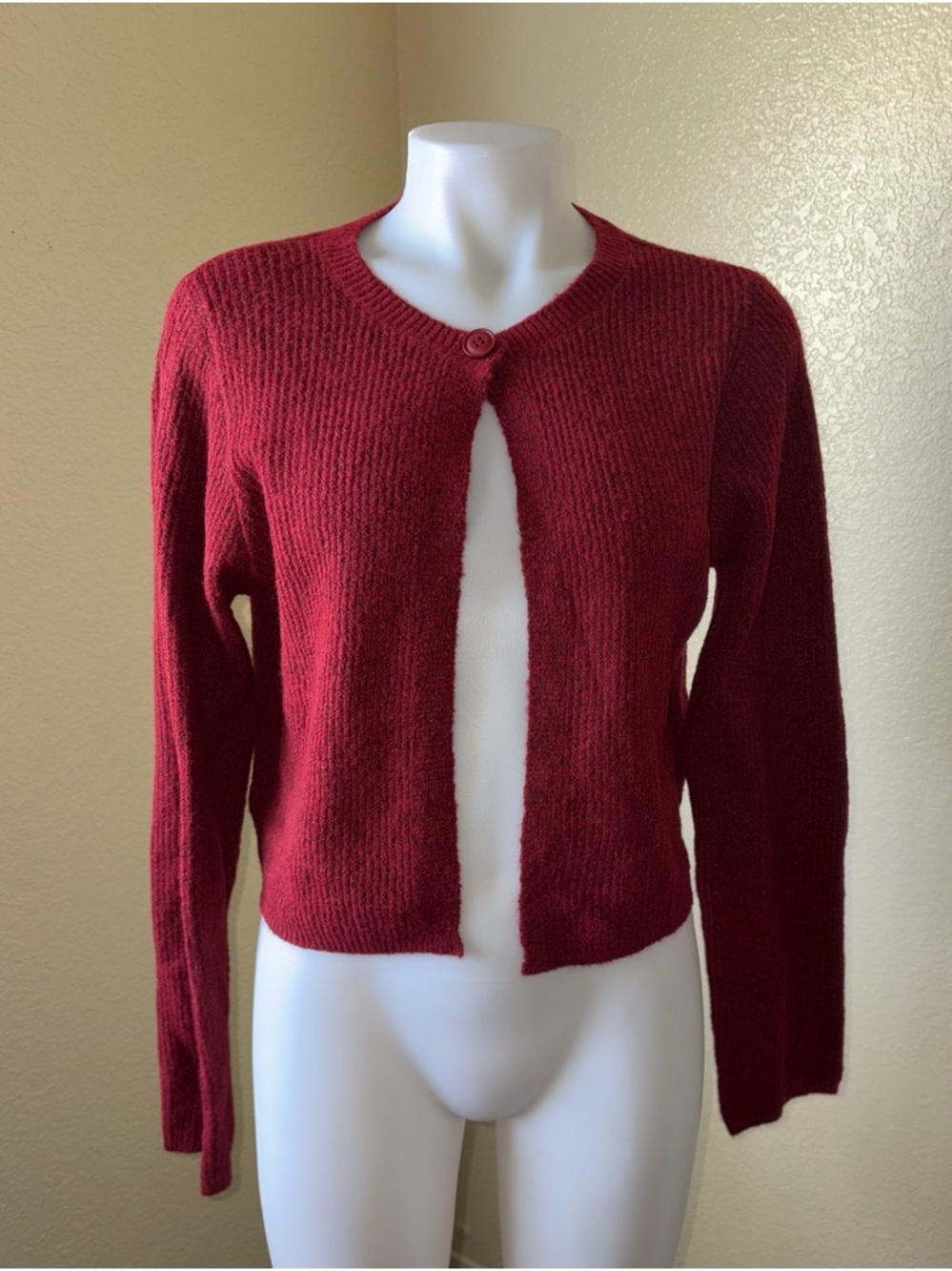Cropped Single-Button Red Knit Cardigan